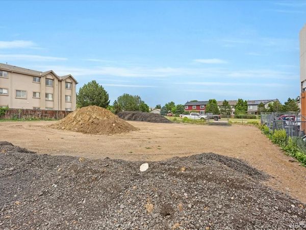 8508 S Saulsbury Street , Littleton, CO 80128