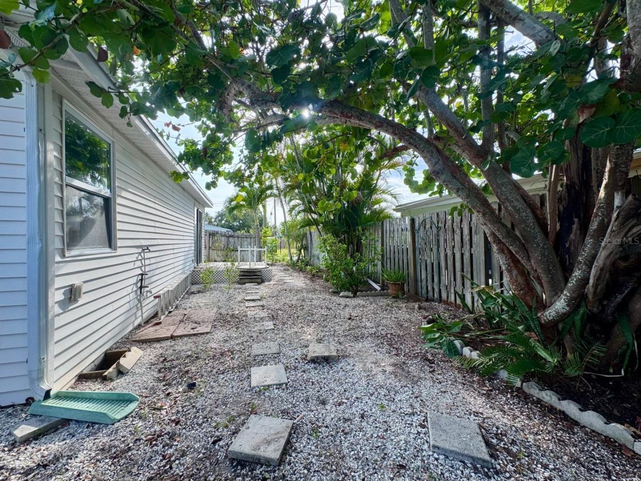 202 12th Avenue, Indian Rocks Beach, FL 33785 Photo