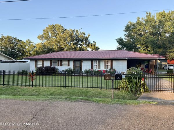207 Coleman Street, Winona, MS 38967