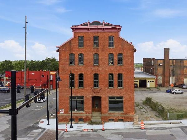 160 Main, Mansfield, OH 44902