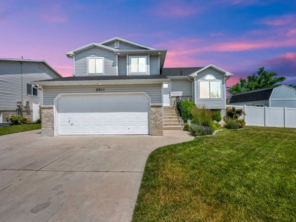 2011 S 2830 W, Syracuse, UT 84075