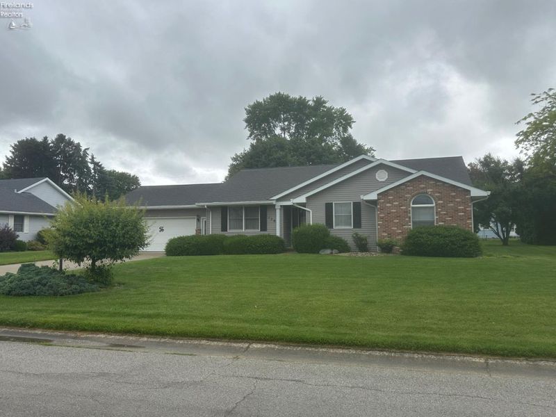 129 Wisteria Drive, Fremont, OH 43420 Photo 1