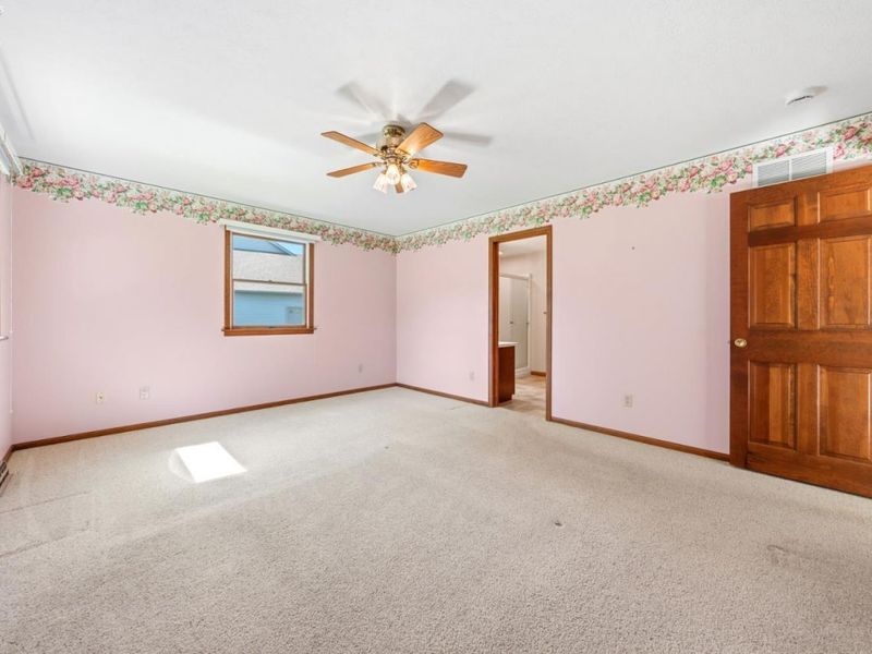 129 Wisteria Drive, Fremont, OH 43420 Photo 21