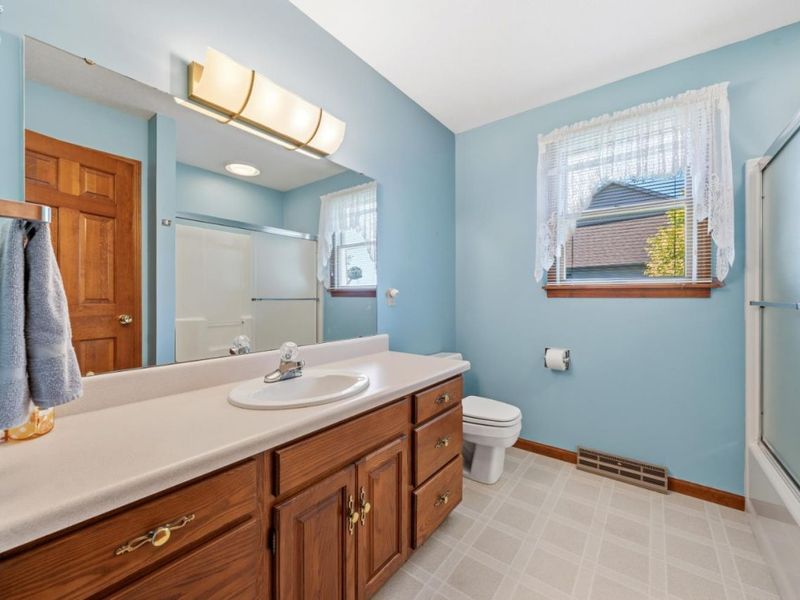 129 Wisteria Drive, Fremont, OH 43420 Photo 35
