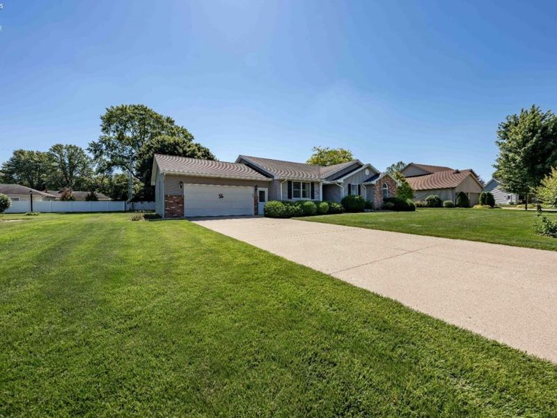 129 Wisteria Drive, Fremont, OH 43420 Photo 46