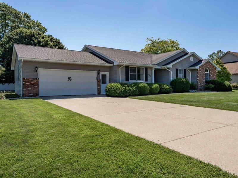 129 Wisteria Drive, Fremont, OH 43420 Photo 47