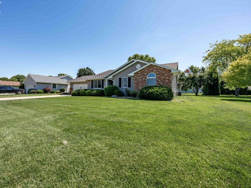 129 Wisteria Drive, Fremont, OH 43420 Photo 52