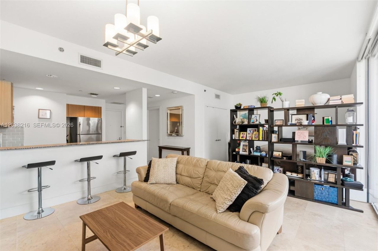 1050 Brickell Ave, Unit 2112, Miami, FL 33131 Photo
