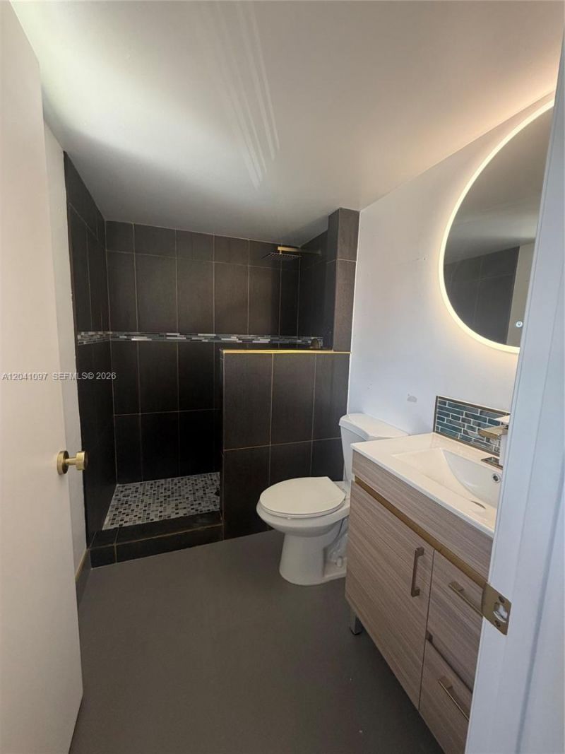 3031 Holiday Springs Blvd , Unit 205-7, Margate, FL 33063 Photo