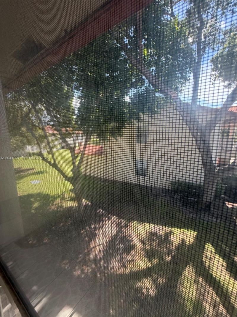 3031 Holiday Springs Blvd , Unit 205-7, Margate, FL 33063 Photo