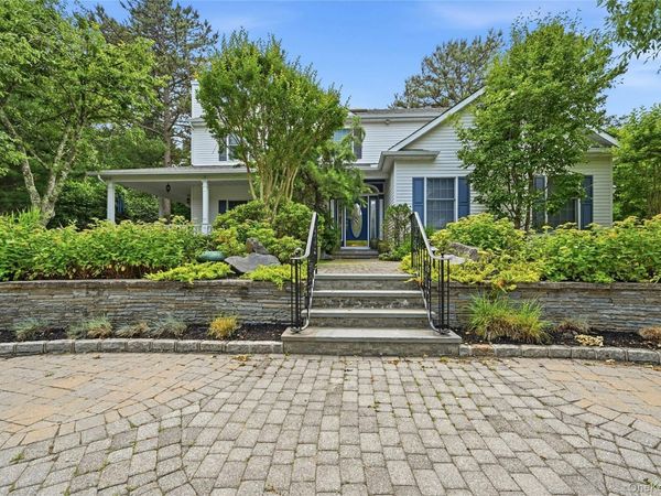 6 Thunder Road , Miller Place, NY 11764