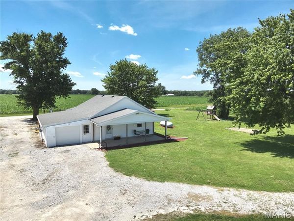 3412 Highway 168 , Palmyra, MO 63461