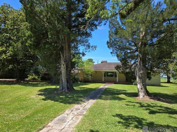 10590 La Hwy 77, Maringouin, LA 70757