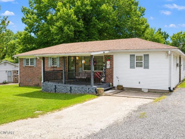 240 Vicki Street , Dyersburg, TN 38024