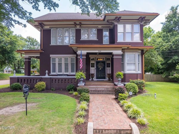 564 E Main Street , Jackson, TN 38301