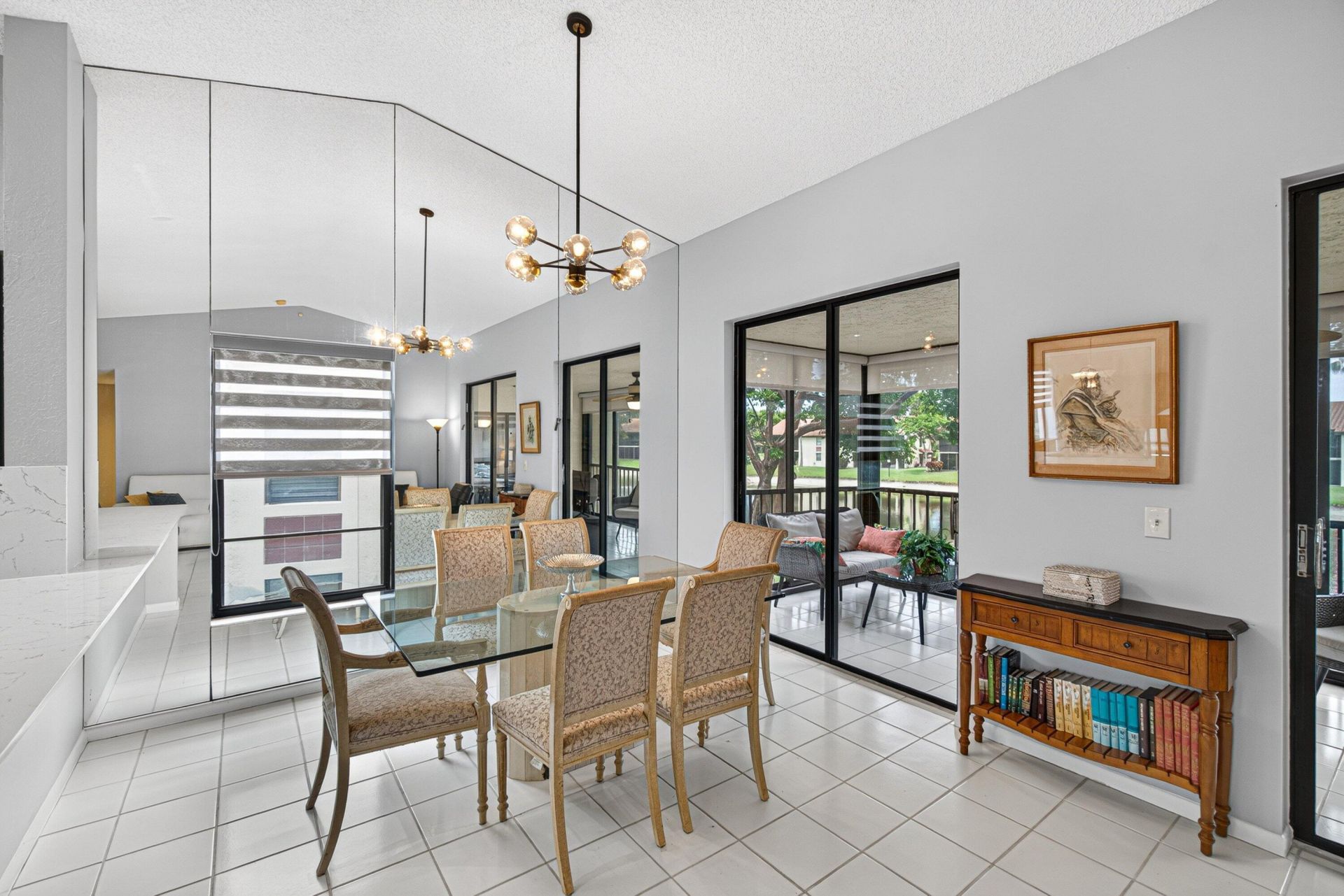 10223 N Circle Lake Drive, Unit 201, Boynton Beach, FL 33437 Photo
