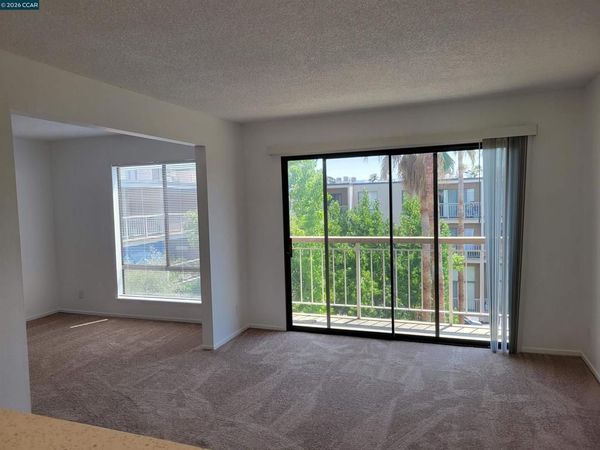 440 N Civic Dr, Unit 505, Walnut Creek, CA 94596