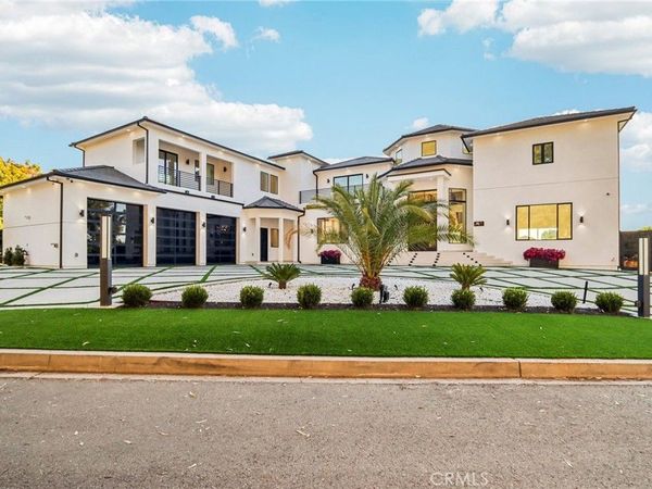 10511 Mary Bell Avenue, Shadow Hills, CA 91040
