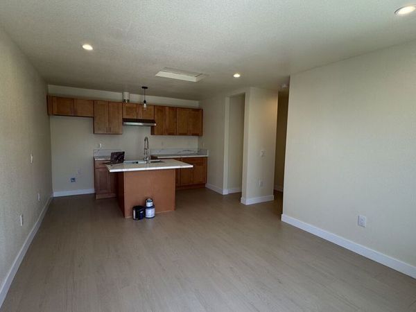 2528 Elkgrove Avenue, Unit B, Los Angeles, CA 90040