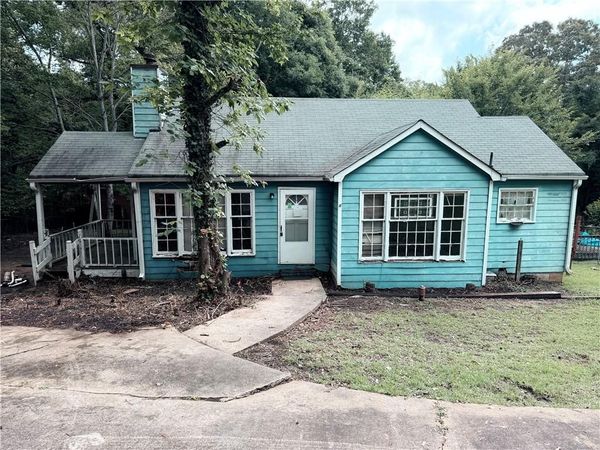 215 Polk Avenue , Dallas, GA 30132