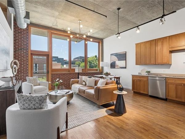 660 Glen Iris Drive NE, Unit 305, Atlanta, GA 30308