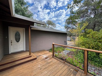 1063 Skyline Dr, Auburn, CA 95602 Photo