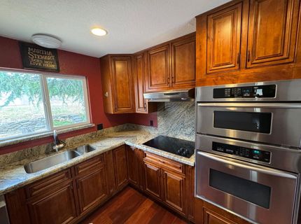1063 Skyline Dr, Auburn, CA 95602 Photo