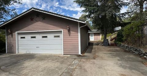 1063 Skyline Dr, Auburn, CA 95602 Photo