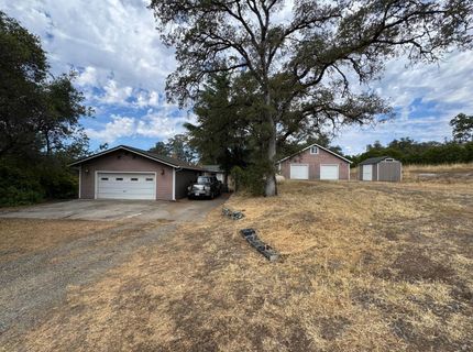 1063 Skyline Dr, Auburn, CA 95602 Photo