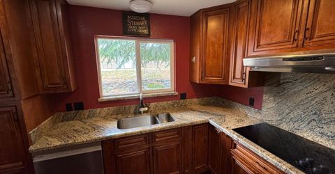 1063 Skyline Dr, Auburn, CA 95602 Photo