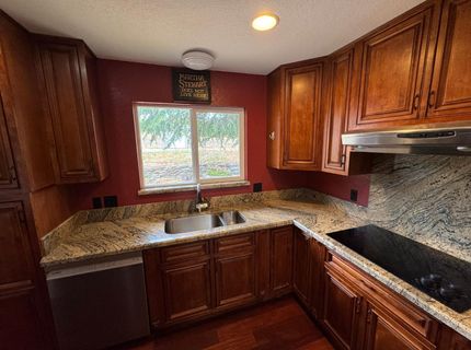 1063 Skyline Dr, Auburn, CA 95602 Photo