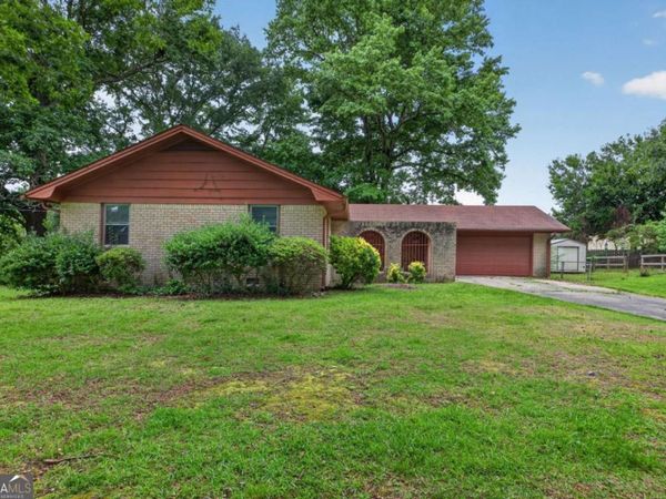 1681 W Kellogg Circle, Douglasville, GA 30134
