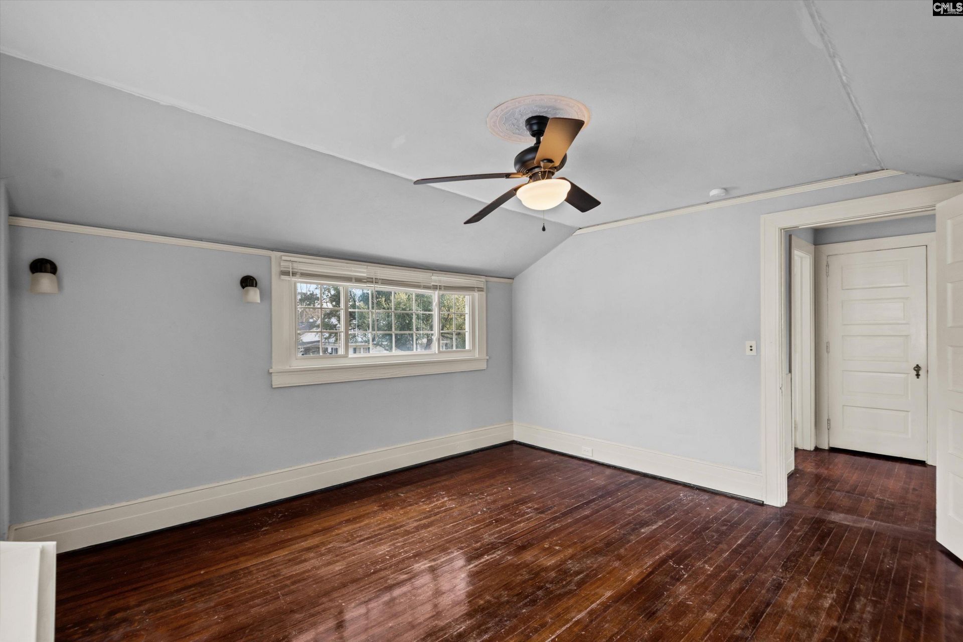 1403 Lyttleton Street  Photo 26