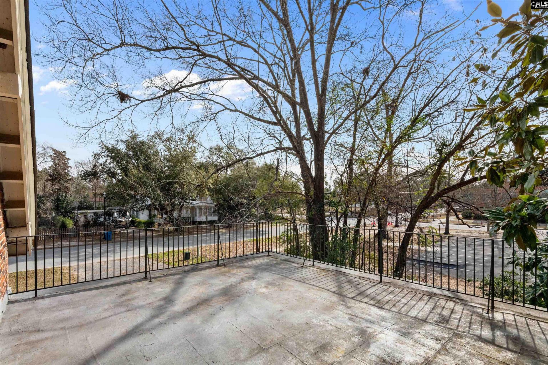 1403 Lyttleton Street  Photo 28