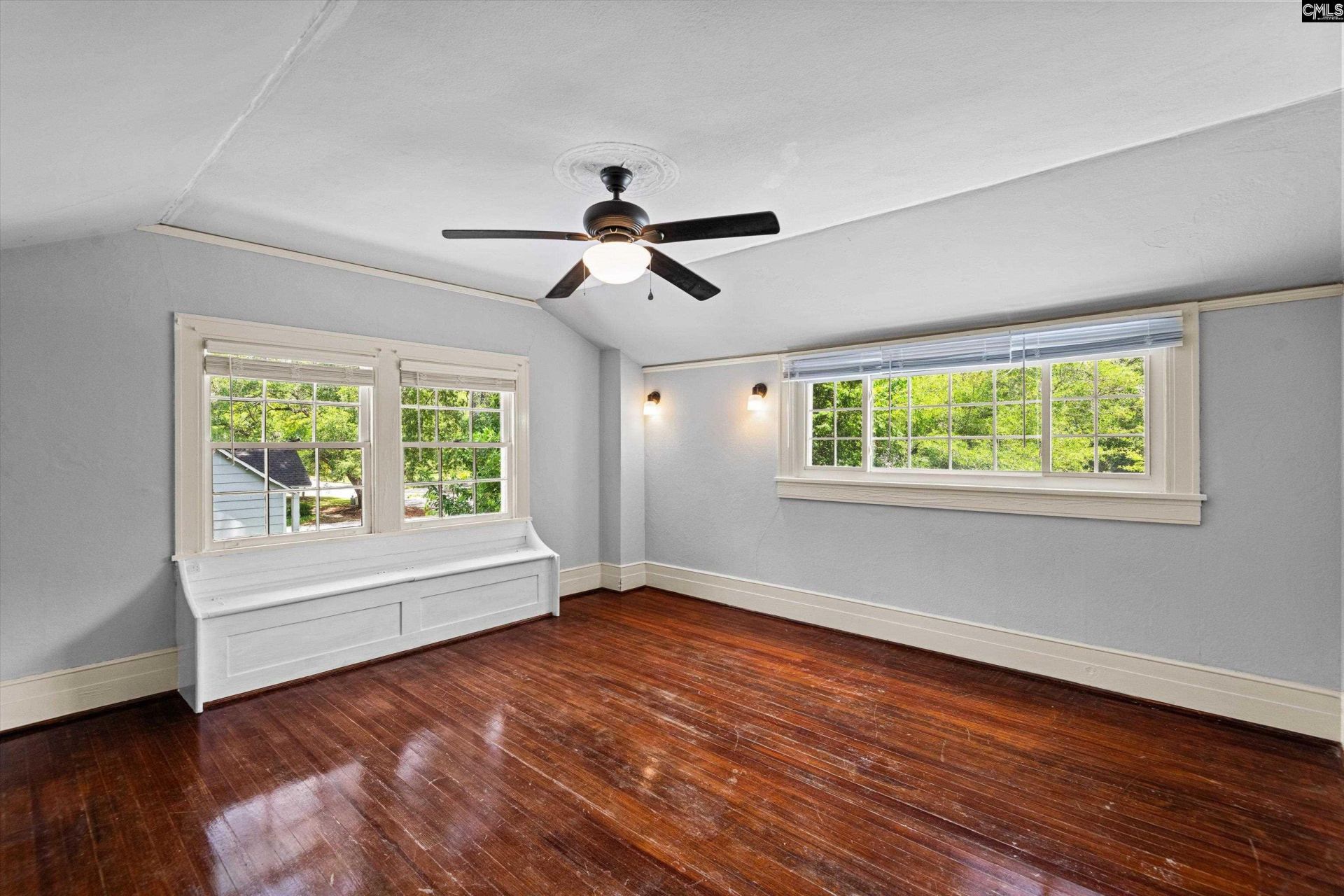 1403 Lyttleton Street  Photo 31