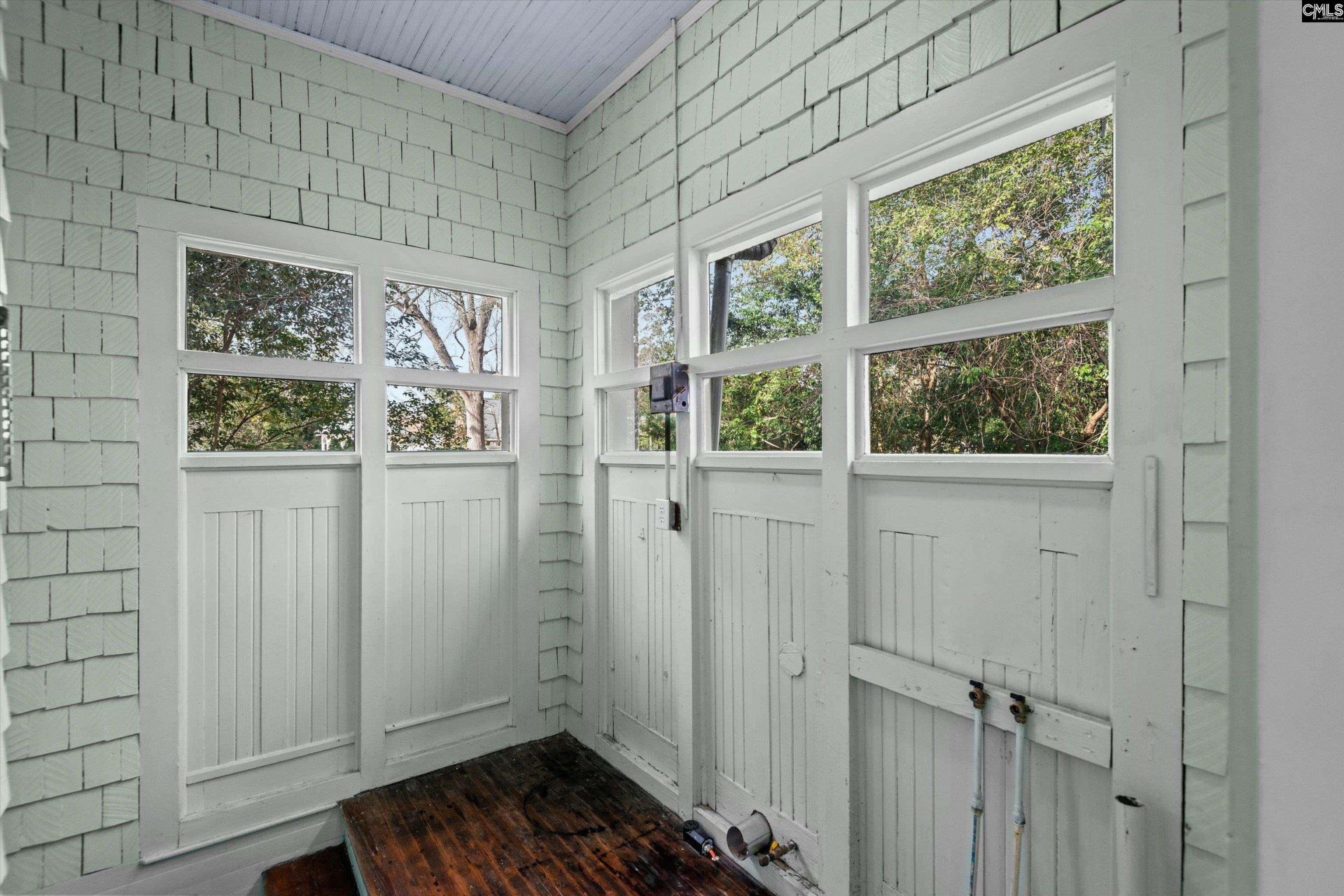 1403 Lyttleton Street  Photo 34