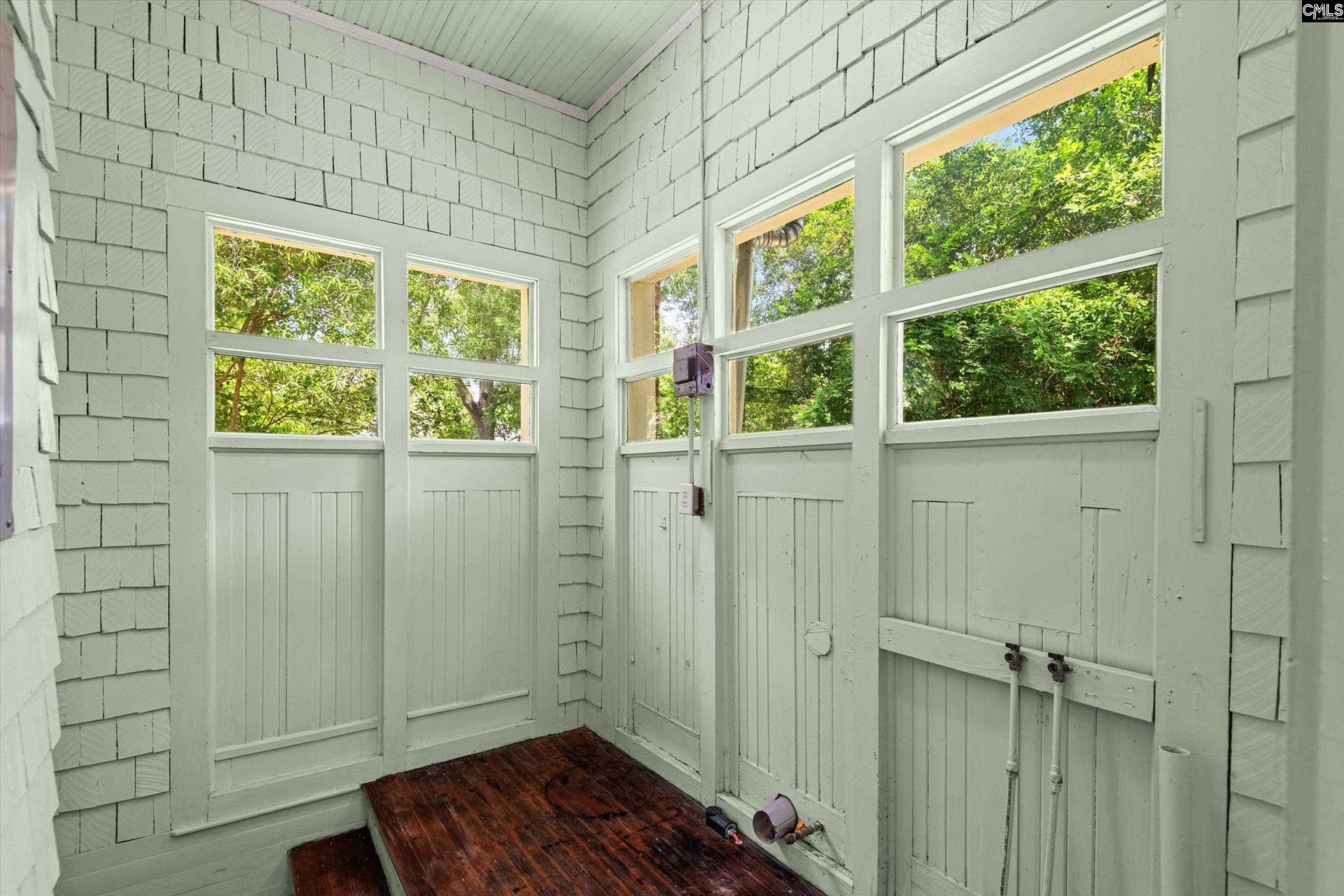 1403 Lyttleton Street  Photo 38