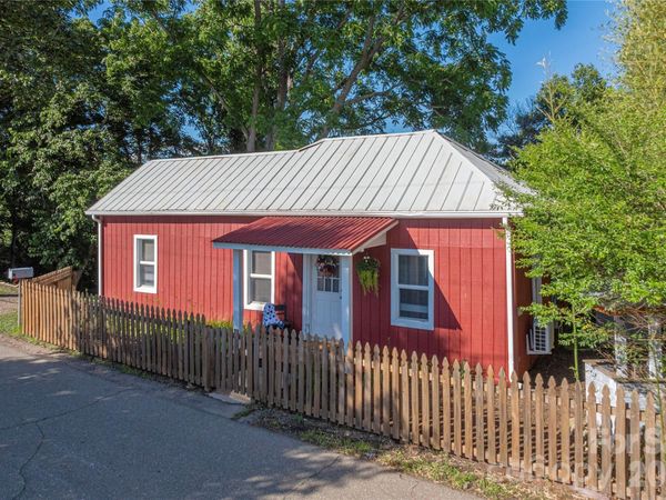 261 Star Ridge Road , Canton, NC 28716