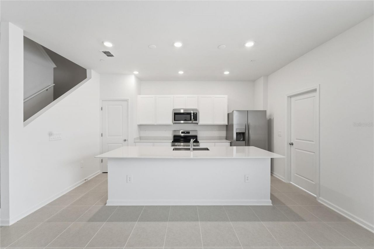 2160 Rider Rain Lane , Apopka, FL 32703 Photo
