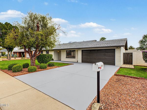 4717 E WILLOW Avenue, Phoenix, AZ 85032