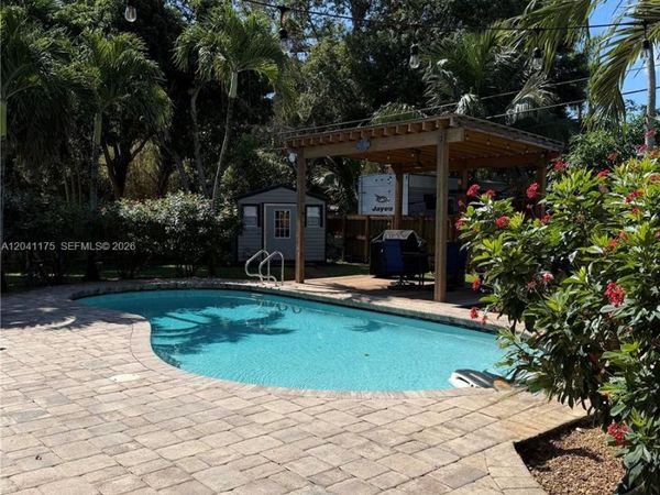 2848 SW 13th Ct, Fort Lauderdale, FL 33312