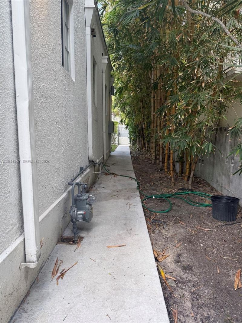 912 Euclid Ave , Miami Beach, FL 33139 Photo