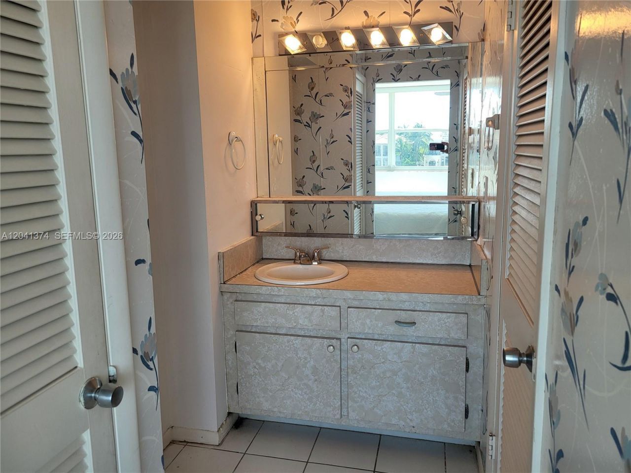 1410 S Ocean Dr, Unit 304, Hollywood, FL 33019 Photo