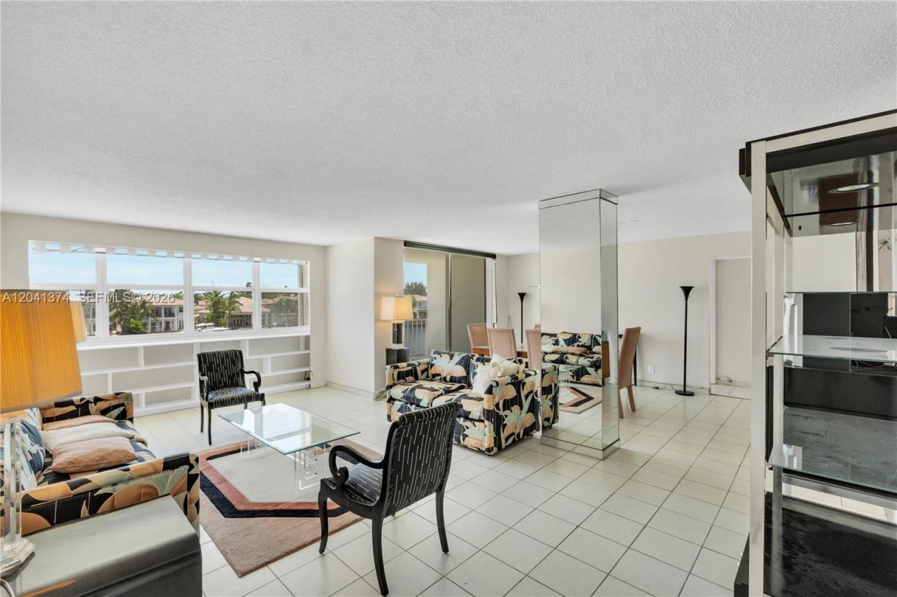 1410 S Ocean Dr, Unit 304, Hollywood, FL 33019 Photo