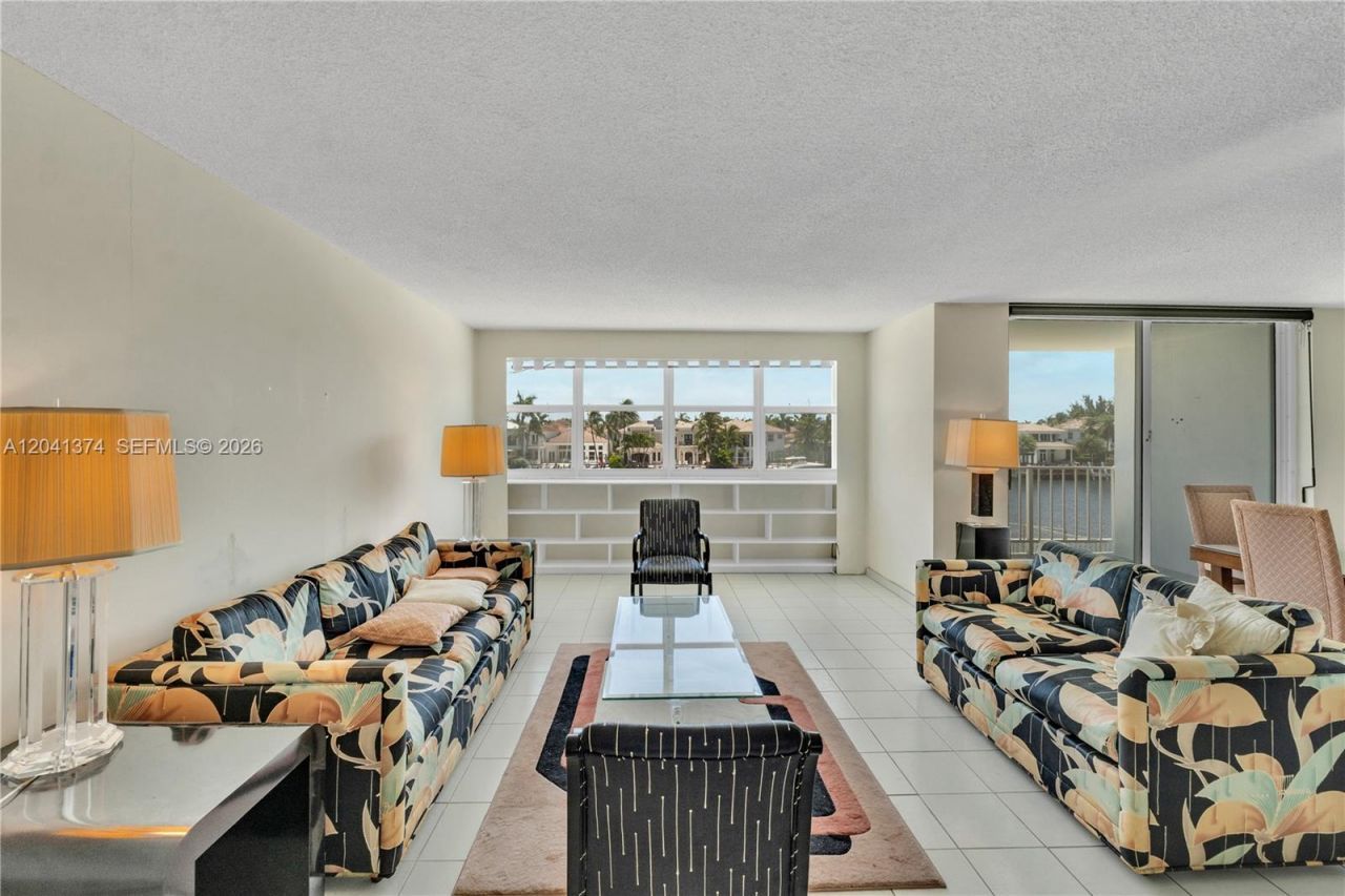 1410 S Ocean Dr, Unit 304, Hollywood, FL 33019 Photo