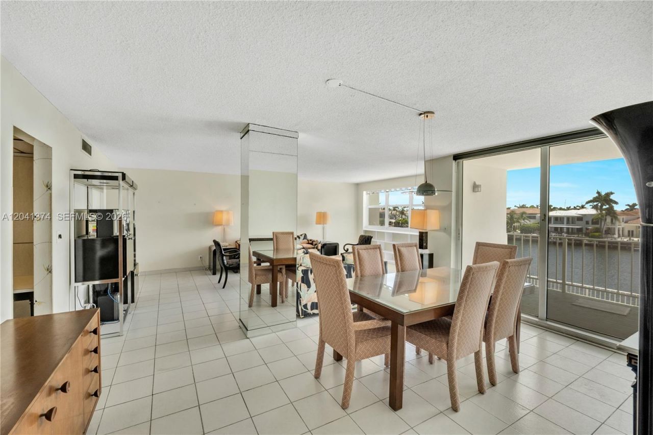 1410 S Ocean Dr, Unit 304, Hollywood, FL 33019 Photo