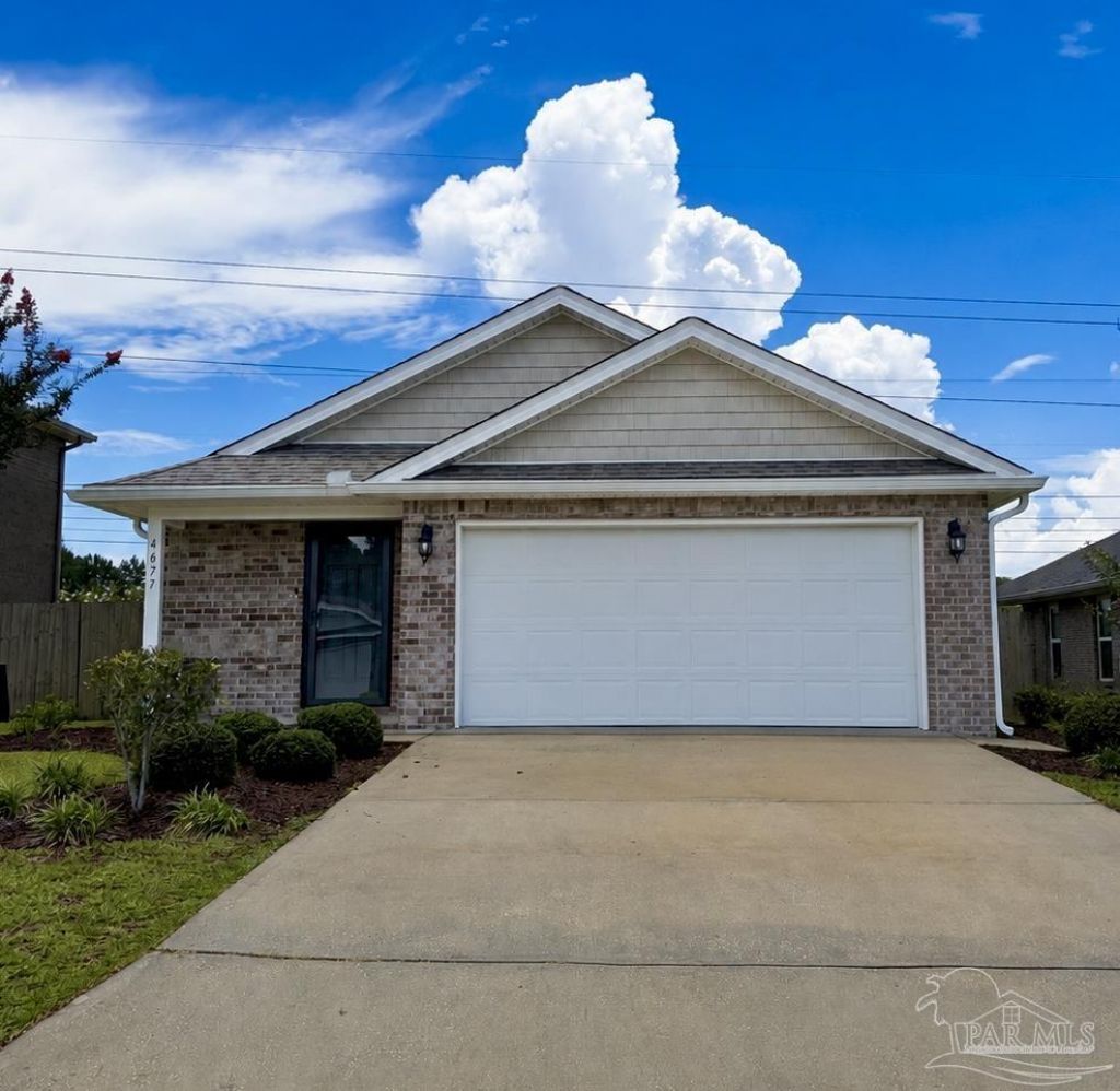 4677 Integrity Ct, Milton, FL 32570 Main Photo