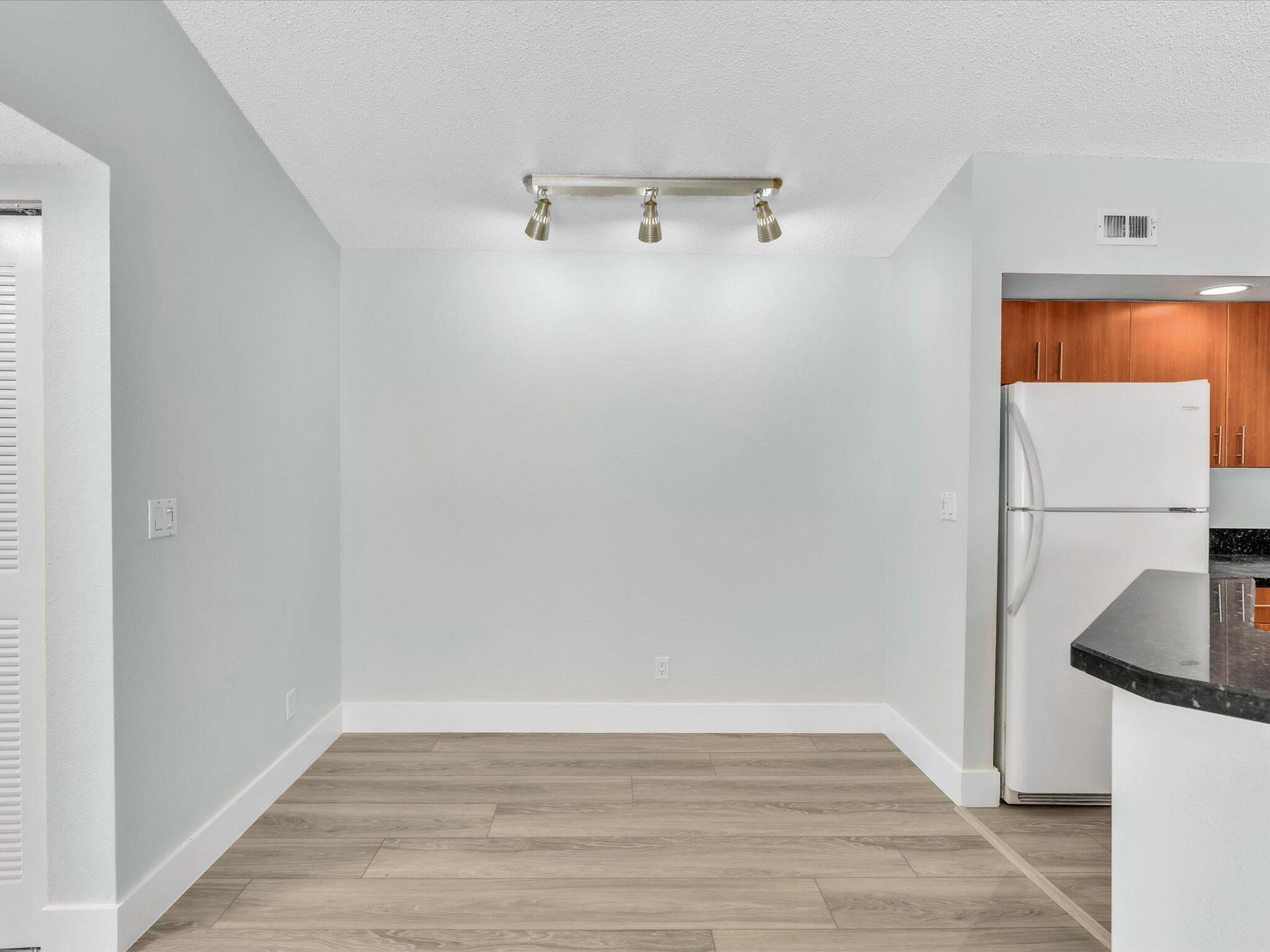 731 Vista Isles Drive, Unit 1521, Sunrise, FL 33325 Photo