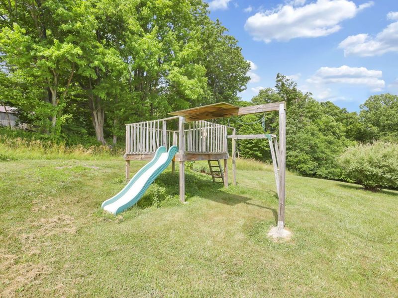 24559 Huffines Road , Rockbridge, OH 43149 Photo 4