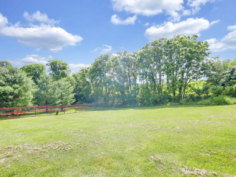 24559 Huffines Road , Rockbridge, OH 43149 Photo 7